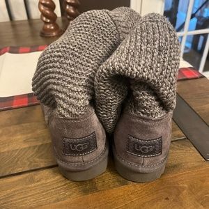 UGG Sweater boot - Gray- Size 7- $45